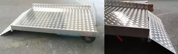 Auffahrtrampe für Rollstuhl aus Alu Riffelblech